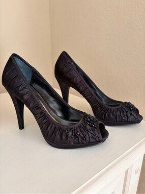 Style & Co. Women's Black Ruched Satin Peep-Toe Heels Size 7